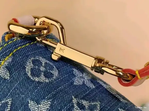 Affordable VUITTON HANDBAG LOUIS PLEATY 0629